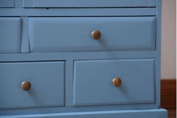 アンティーク家具　ペイント　モールガラス入り!アンティーク戸棚