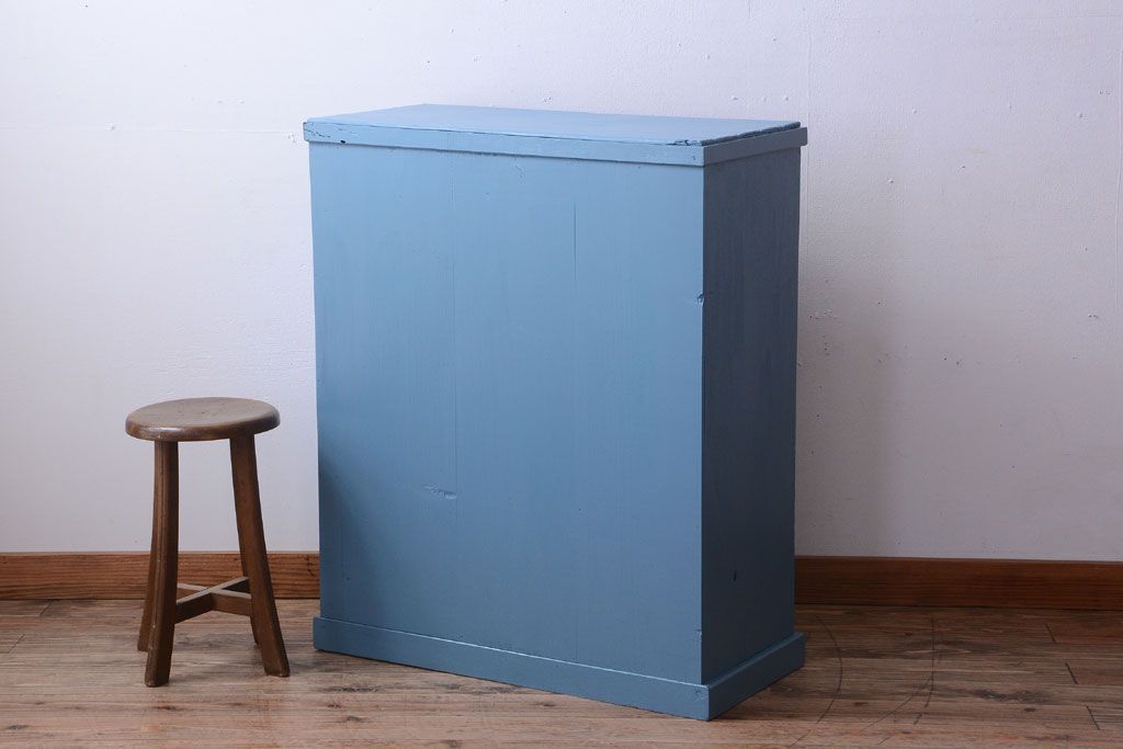 アンティーク家具　ペイント　モールガラス入り!アンティーク戸棚