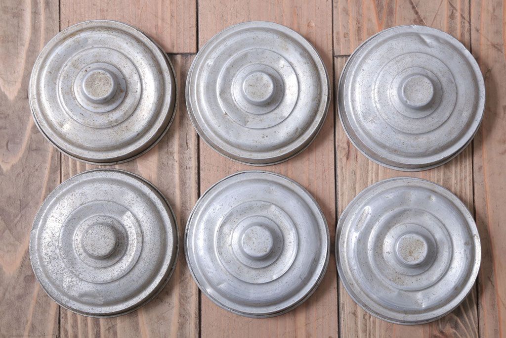 アンティーク雑貨　昭和レトロ　アイアンラック付き!蓋付きガラス瓶6個セット(2)