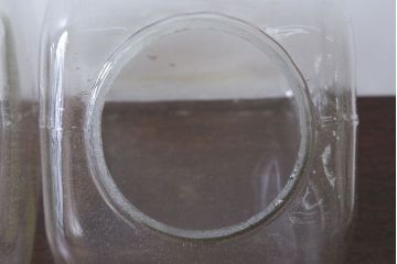 アンティーク雑貨　昭和レトロ　古い駄菓子屋のガラス瓶(ビン)2個セット(2)