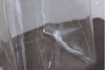 アンティーク雑貨　昭和レトロ　古い駄菓子屋のガラス瓶(ビン)2個セット(2)