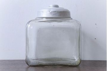 アンティーク雑貨　昭和レトロ　アンティーク四角ガラス瓶(ビン)