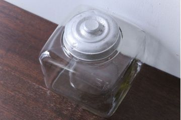 アンティーク雑貨　昭和レトロ　アンティーク四角ガラス瓶(ビン)