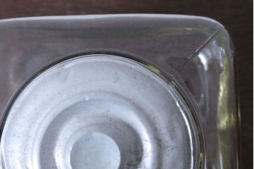 アンティーク雑貨　昭和レトロ　アンティーク四角ガラス瓶(ビン)