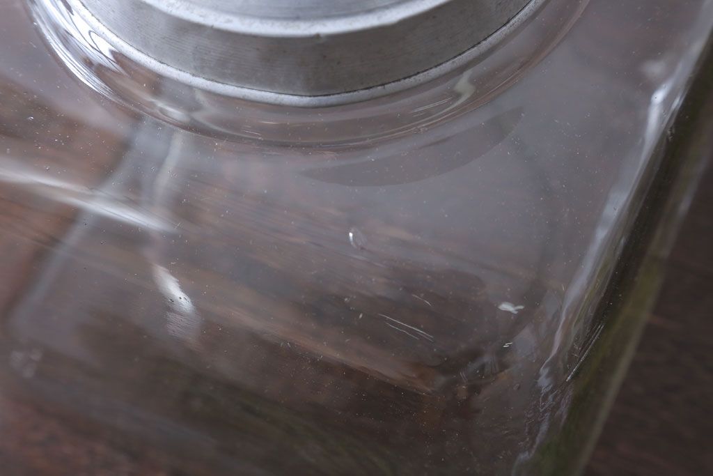 アンティーク雑貨　昭和レトロ　アンティーク四角ガラス瓶(ビン)