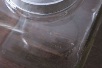 アンティーク雑貨　昭和レトロ　アンティーク四角ガラス瓶(ビン)