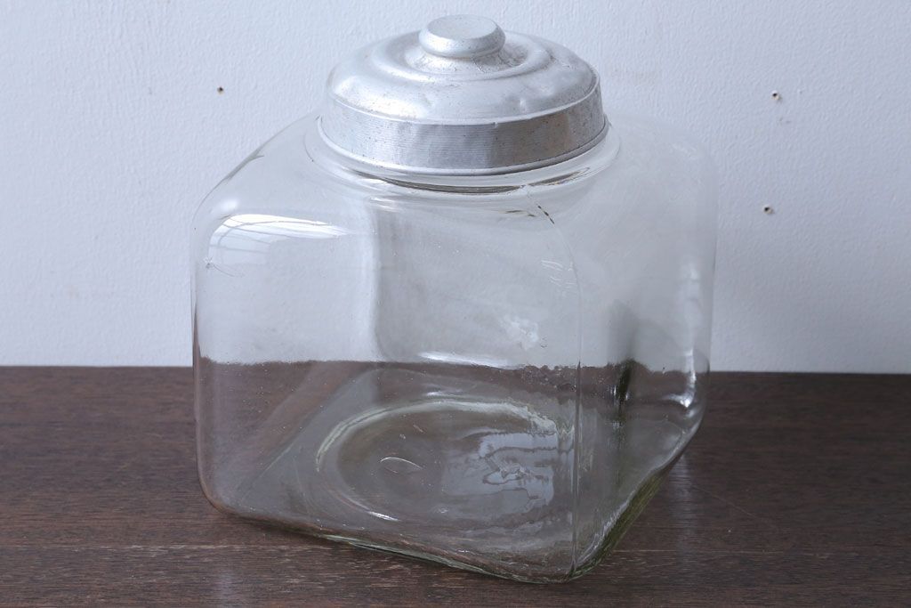 アンティーク雑貨　昭和レトロ　アンティーク四角ガラス瓶(ビン)