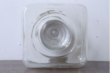 アンティーク雑貨　昭和レトロ　アンティーク四角ガラス瓶(ビン)