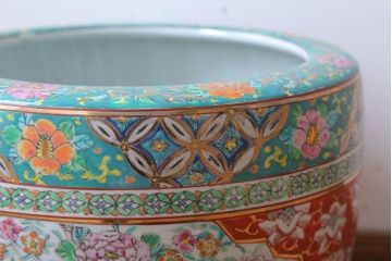 アンティーク雑貨　古民具・骨董　大正〜昭和初期 十錦手火鉢 牡丹(1)