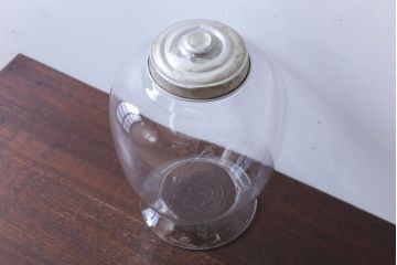アンティーク雑貨　昭和レトロ　古い駄菓子屋の地球瓶(ビン)(1)
