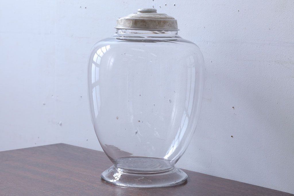 アンティーク雑貨　昭和レトロ　古い駄菓子屋の地球瓶(ビン)(1)
