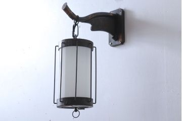 古民具・骨董　大正期　古金具のおしゃれなアンティーク壁掛け照明