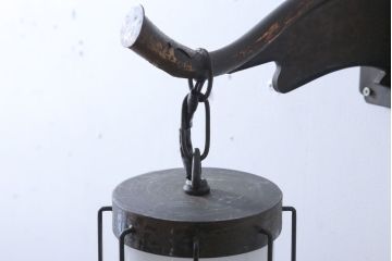 古民具・骨董　大正期　古金具のおしゃれなアンティーク壁掛け照明