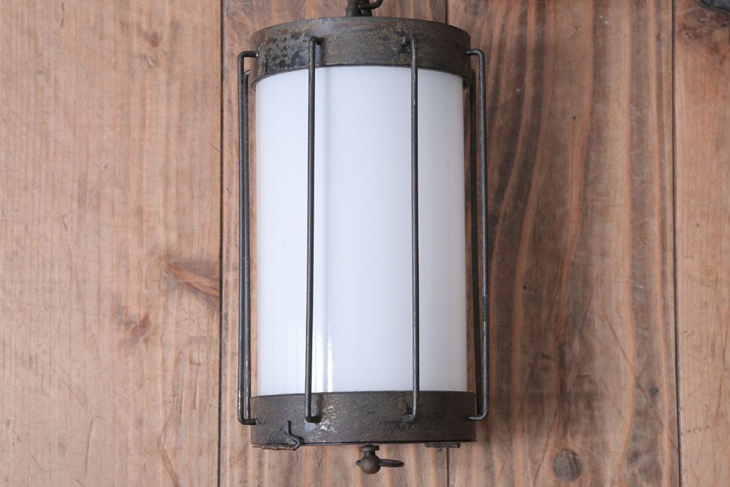 古民具・骨董　大正期　古金具のおしゃれなアンティーク壁掛け照明