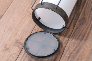 古民具・骨董　大正期　古金具のおしゃれなアンティーク壁掛け照明