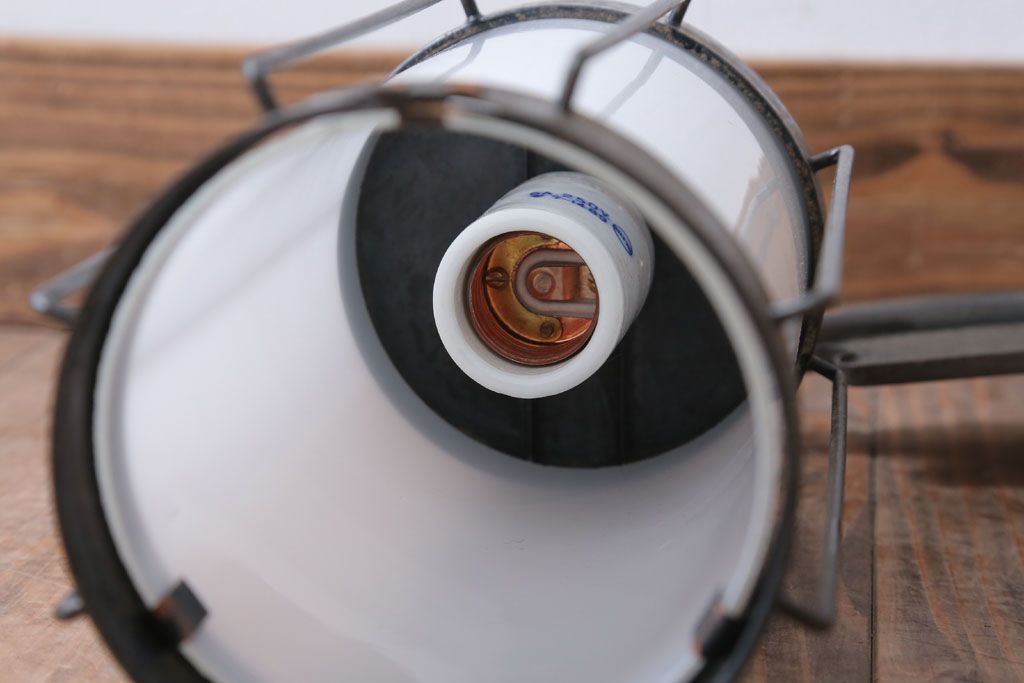 古民具・骨董　大正期　古金具のおしゃれなアンティーク壁掛け照明