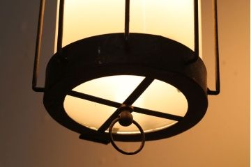 ジャンク品　古民具・骨董　大正期　古金具のおしゃれなアンティーク壁掛け照明(2)