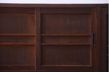 アンティーク家具　和製アンティーク　古い木製の小ぶりな収納棚(下駄箱)