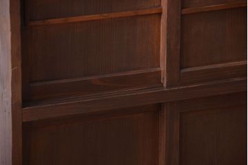 アンティーク家具　和製アンティーク　古い木製の小ぶりな収納棚(下駄箱)