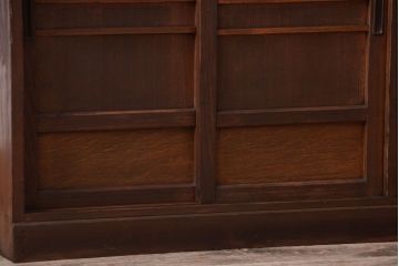 アンティーク家具　和製アンティーク　古い木製の小ぶりな収納棚(下駄箱)