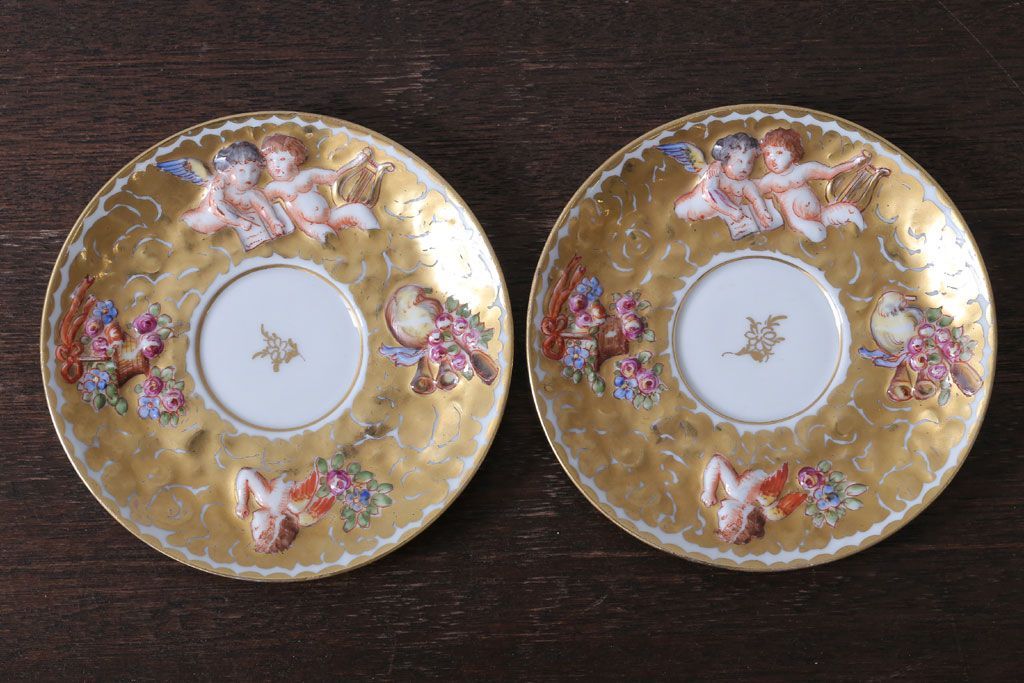 アンティーク雑貨　アンティーク　イタリアRichard Ginori(リチャード・ジノリ)　カポディモンテ　カップ&ソーサー2客セット(洋食器)