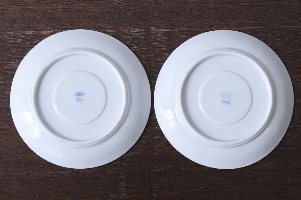 アンティーク雑貨　アンティーク　イタリアRichard Ginori(リチャード・ジノリ)　カポディモンテ　カップ&ソーサー2客セット(洋食器)