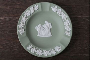 アンティーク雑貨　中古　イギリスWedgwood(ウェッジウッド)　ジャスパー グリーン　灰皿