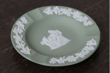 アンティーク雑貨　中古　イギリスWedgwood(ウェッジウッド)　ジャスパー グリーン　灰皿