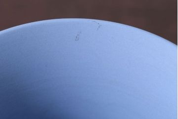 アンティーク雑貨　中古　イギリスWedgwood(ウェッジウッド)　ジャスパー　ペールブルー　花瓶