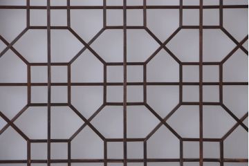 古民具・骨董　組子入りすりガラス帯のアンティーク板戸2枚セット