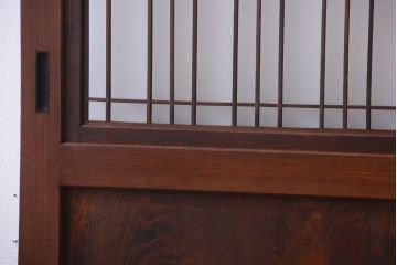 古民具・骨董　組子入りすりガラス帯のアンティーク板戸2枚セット