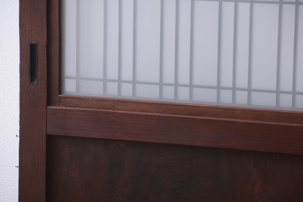 古民具・骨董　組子入りすりガラス帯のアンティーク板戸2枚セット