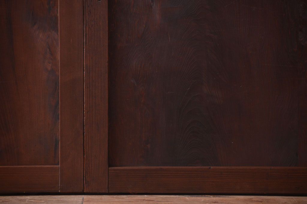 古民具・骨董　組子入りすりガラス帯のアンティーク板戸2枚セット