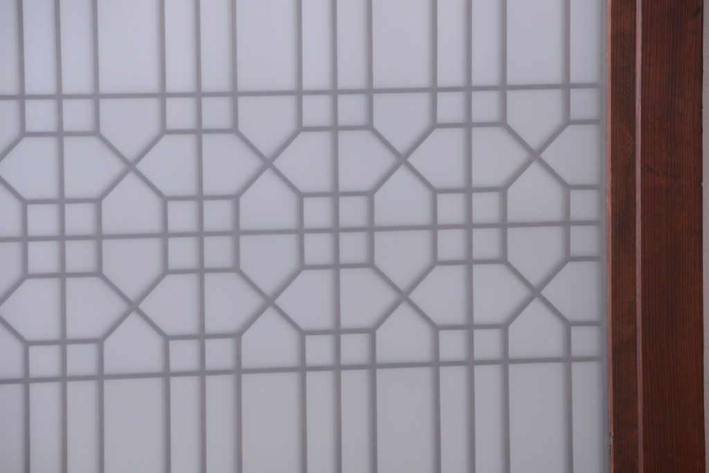 古民具・骨董　組子入りすりガラス帯のアンティーク板戸