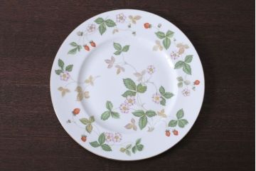 中古　イギリスWedgwood(ウェッジウッド) ワイルドストロベリー　27cmプレート(皿)(洋食器)