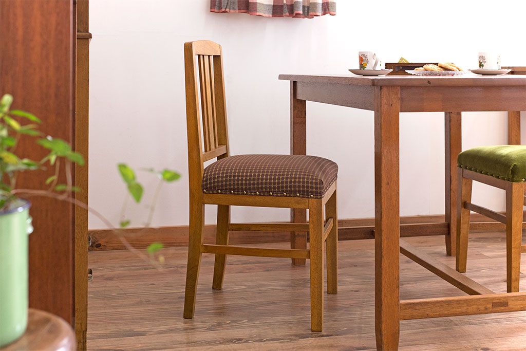 レトロ家具　和製アンティーク　ナラ材製!レトロなシンプルチェア(2)