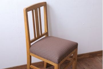 レトロ家具　和製アンティーク　ナラ材製!レトロなシンプルチェア(2)