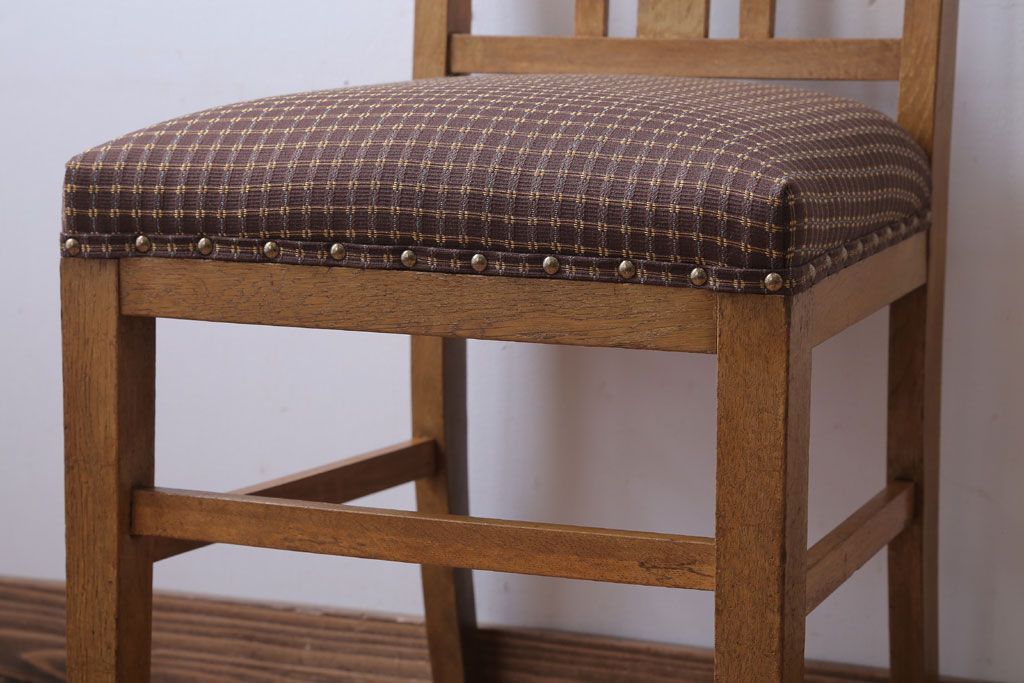 レトロ家具　和製アンティーク　ナラ材製!レトロなシンプルチェア(2)