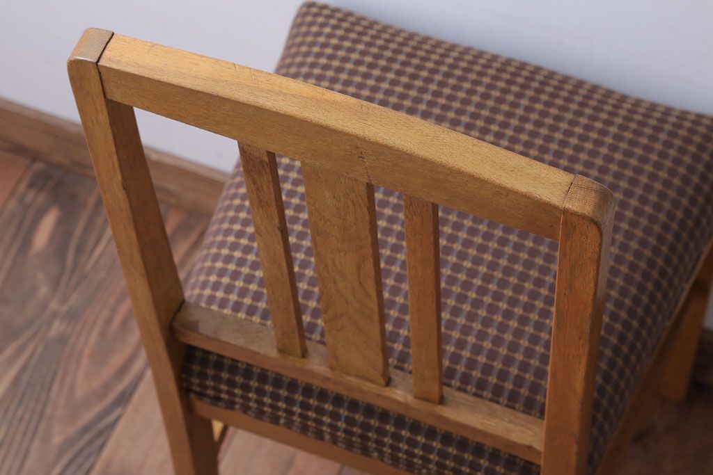 レトロ家具　和製アンティーク　ナラ材製!レトロなシンプルチェア(2)