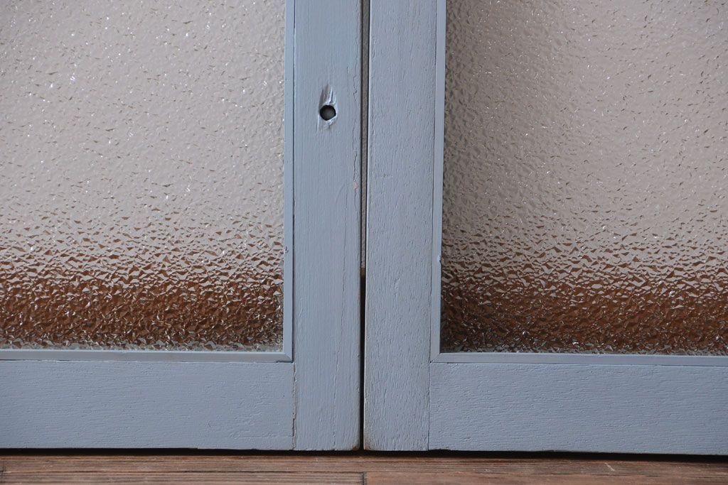 アンティーク　ダイヤガラス入り!ペイントのガラス戸2枚セット(窓)(1)