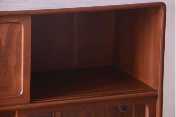 アンティーク家具　和製アンティーク　高級品!前面桑材・側面栗材の重ね茶箪笥