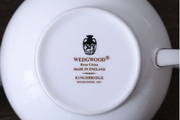中古　イギリスWedgwood(ウェッジウッド)　キングスブリッジ　カップ&ソーサー・シュガー・クリーマー(洋食器)