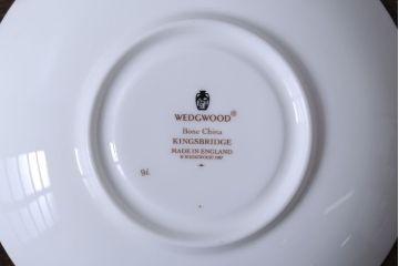 中古　イギリスWedgwood(ウェッジウッド)　キングスブリッジ　カップ&ソーサー・シュガー・クリーマー(洋食器)