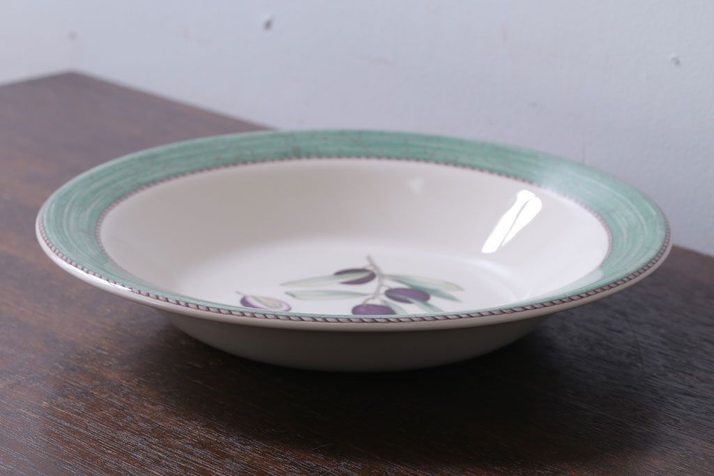 アンティーク雑貨　中古　イギリス　Wedgwood(ウェッジウッド)　サラズガーデン　大皿(パスタボール)(洋食器)