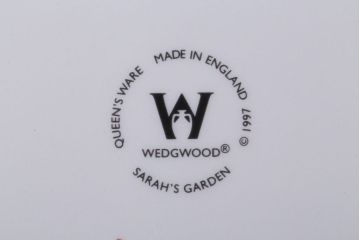 アンティーク雑貨　中古　イギリス　Wedgwood(ウェッジウッド)　サラズガーデン　大皿(パスタボール)(洋食器)