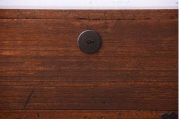 アンティーク家具　和製アンティーク　シンプルでモダンな桐箪笥ローボード(衣装箪笥)