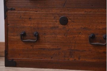 アンティーク家具　和製アンティーク　シンプルでモダンな桐箪笥ローボード(衣装箪笥)