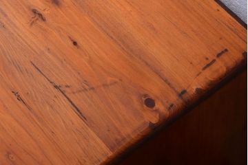 レトロ家具　昭和レトロ　古い木製の小さなオープンラックローボード(飾り棚)