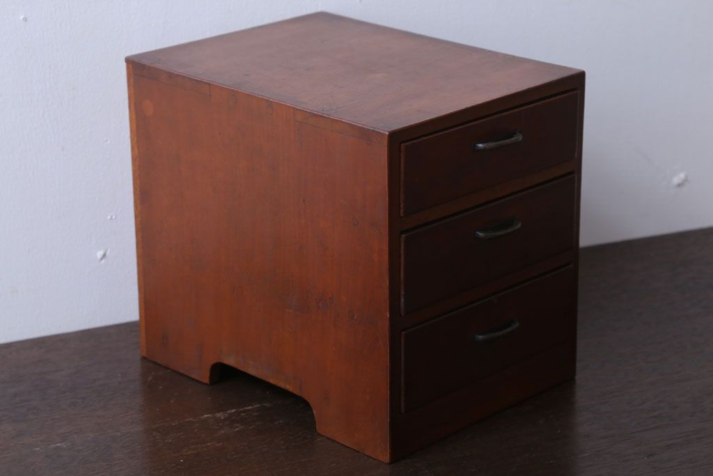 レトロ家具　昭和レトロ　古い木製のアンティーク3杯小引き出し