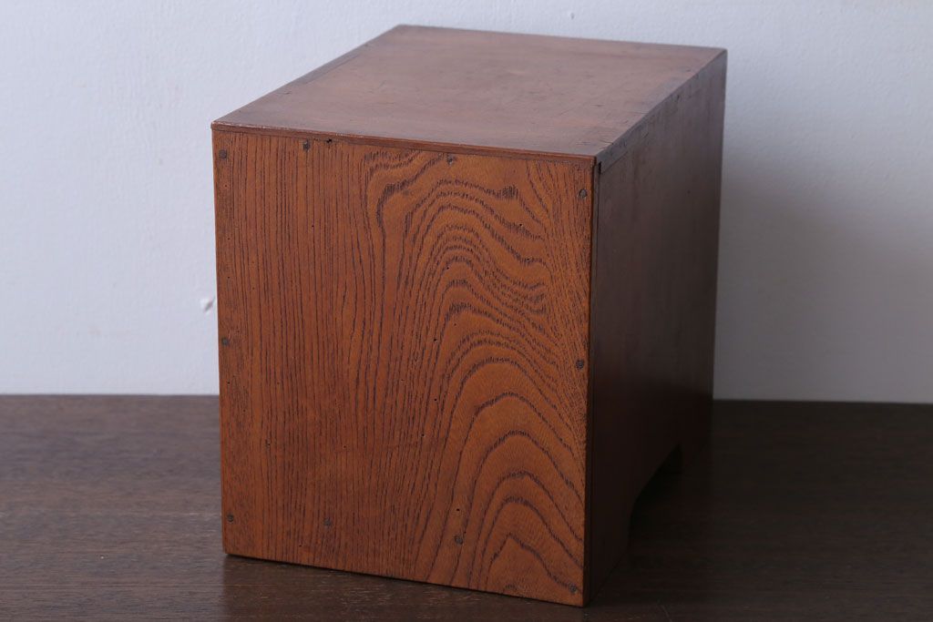 レトロ家具　昭和レトロ　古い木製のアンティーク3杯小引き出し